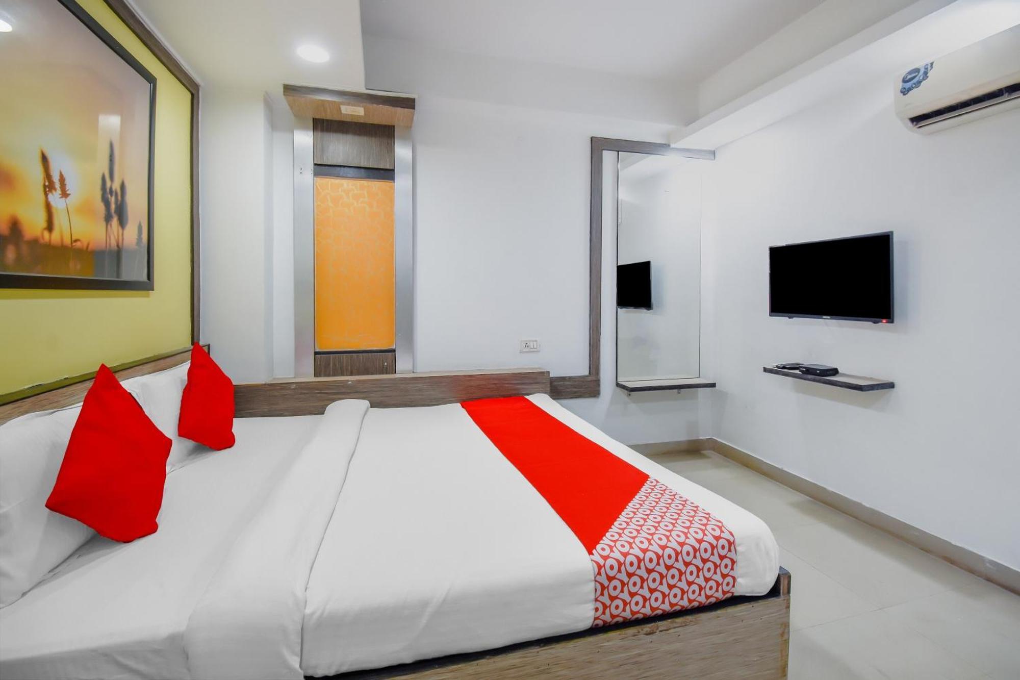 Super Hotel O Adri Hotels 2 Near Dum Dum Metro Station מראה חיצוני תמונה